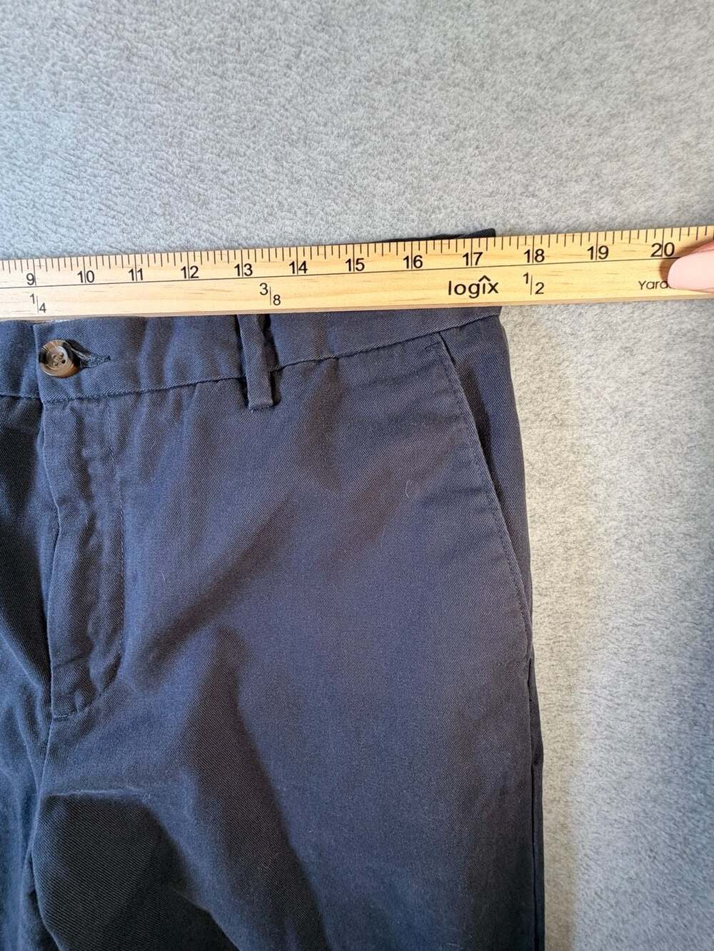 Amazon Essentials Slim Chino Pants Size 34W x 32L Navy Blue